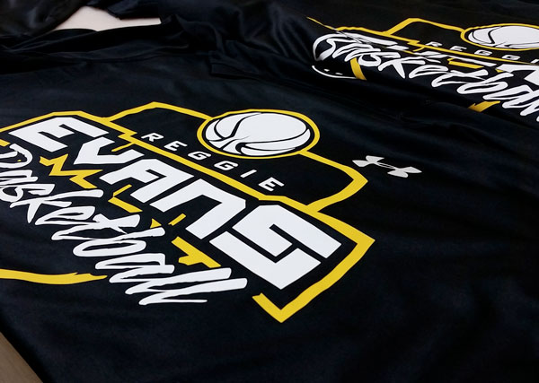 In Decal lên áo chuyển nhiệt được sử dụng trên chất liệu vải