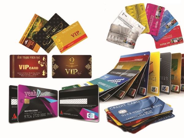 Hiện nay có nhiều loại thẻ nhựa khác nhau