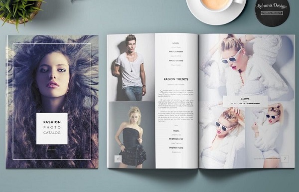 Mẫu bìa Catalogue thời gian với thiết kế tối giản nhưng vô cùng ấn tượng, bắt mắt